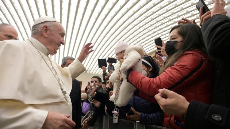 El saludo del Papa a los más pequeños
