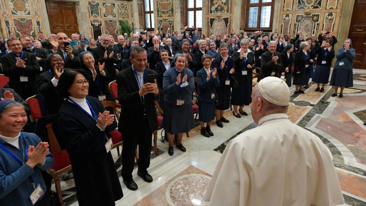 Папа Франциск з членами "Родини Святого Павла", 25 листопада 2021