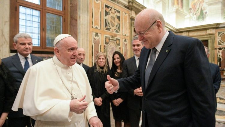 Popiežius priėmė Libano premjerą