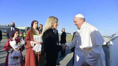 Papst Franziskus auf Zypern eingetroffen