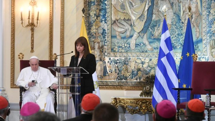 President Katerina Sakellaropoulou of Greece and Pope Francis.