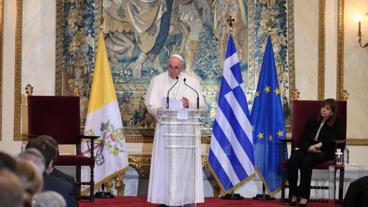 Papież w Grecji: kolebka cywilizacji otwartej na Boga i człowieka