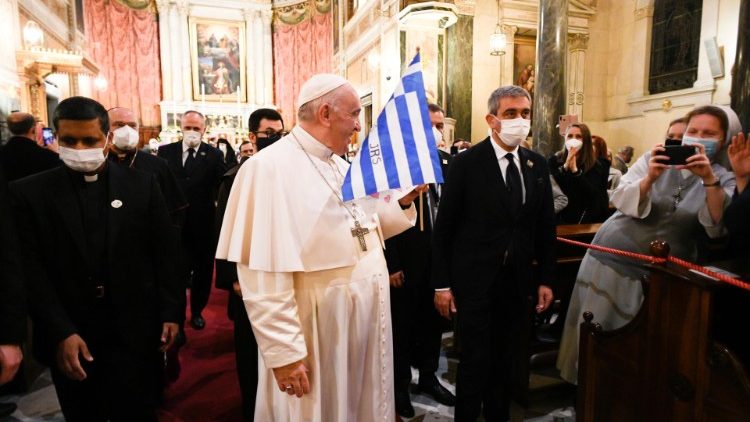 Setkání s papežem v katolické katedrále v Aténách
