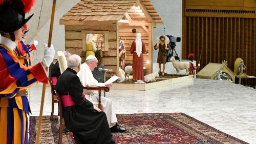 Pope at Audience: Make room for the Word through silence