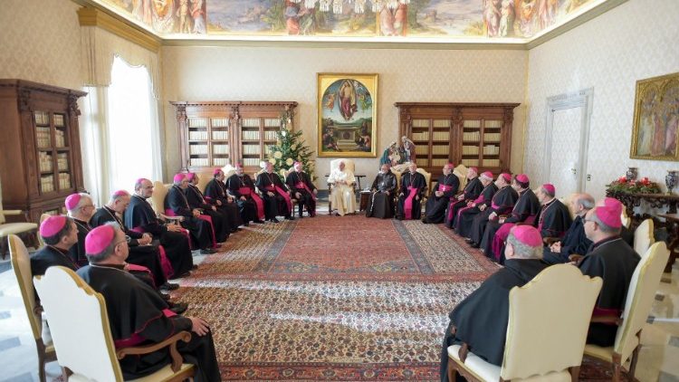 El Papa y los Obispos de España