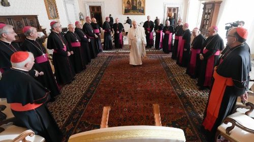 I vescovi spagnoli: al lavoro per il bene delle vittime di abusi