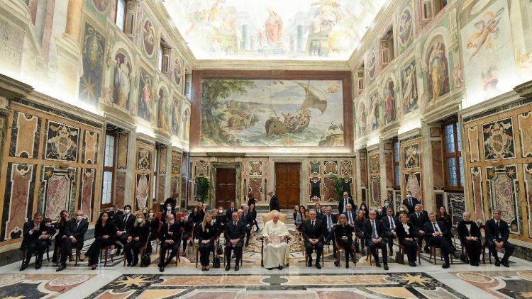 Папа Франциск на встрече с делегатами Итальянской ассоциации строительных предприятий (20 января 2022 г.) 