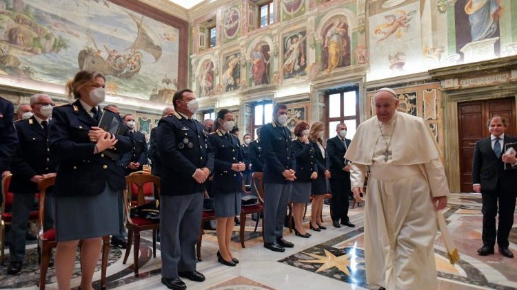 Popiežiaus audiencija Italijos policijai