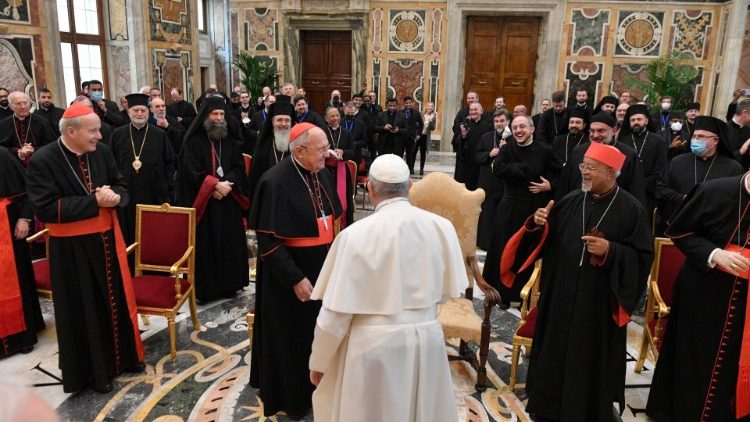 Popiežius su Rytų Bažnyčių kongregacijos nariais