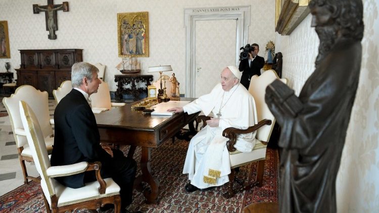L'ambasciatore Di Nitto in udienza dal Papa