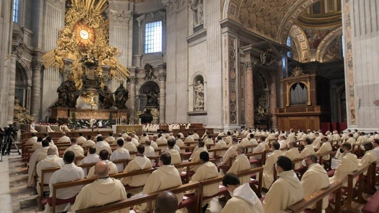 Sacerdotes na Baslica de S?o Pedro