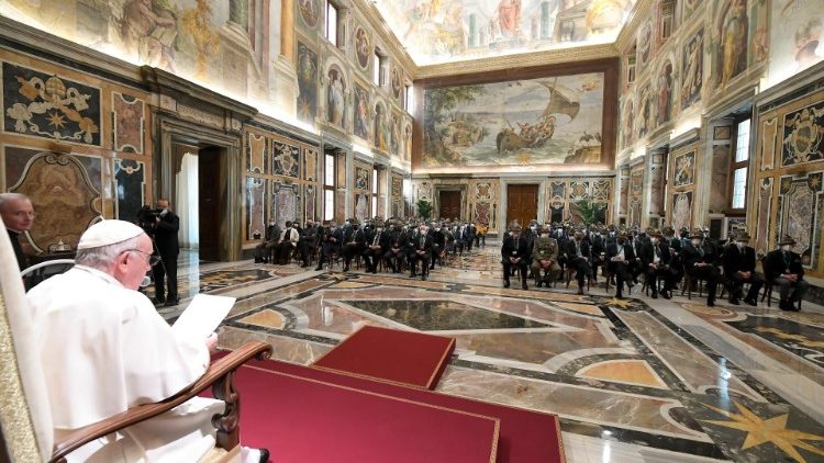 Audincia do Papa  Associa??o Alpina Nacional Italiana