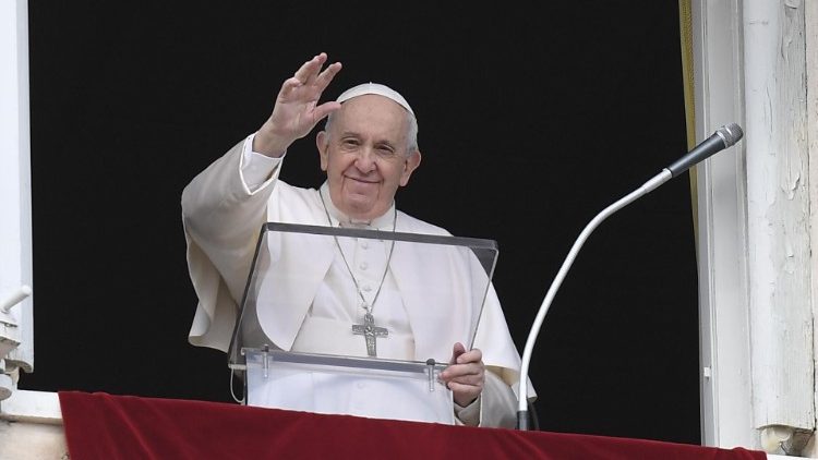 Папата Фрањо за време на молитвата Ангел Господов на 27 февруари 2022 година 