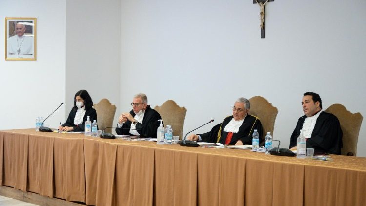 Il processo per la gestione dei fondi della Santa Sede (foto d'achivio)