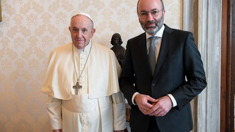 Papst Franziskus und Manfred Weber