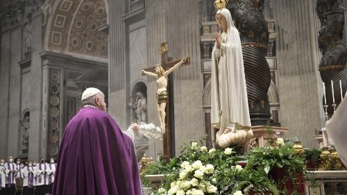 Påven viger Ryssland och Ukraina till Marias obefläckade hjärta