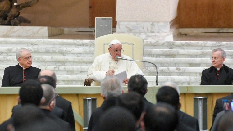 Ferenc pápa az Apostoli Penitenciária belső fórumának résztvevőivel