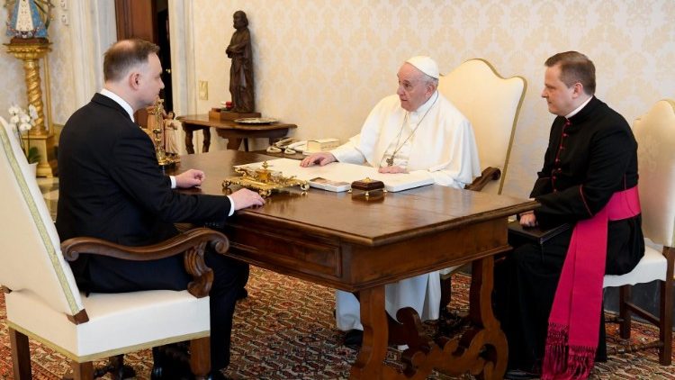 El Papa conversó  con el presidente Andrzej Duda sobre temas de Europa del Este 