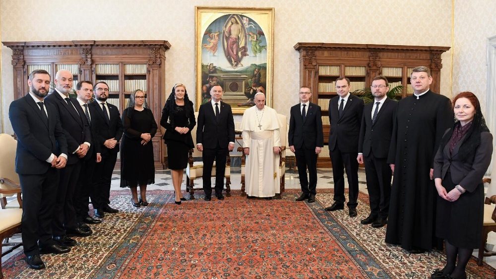 Papa Francisco com delega??o da Pol?nia presidida pelo Sr. Andrzej Duda, presidente da Repblica da Pol?nia