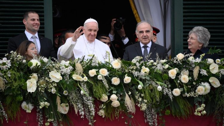 Papež Frančišek in predsednik Malte George William Vella