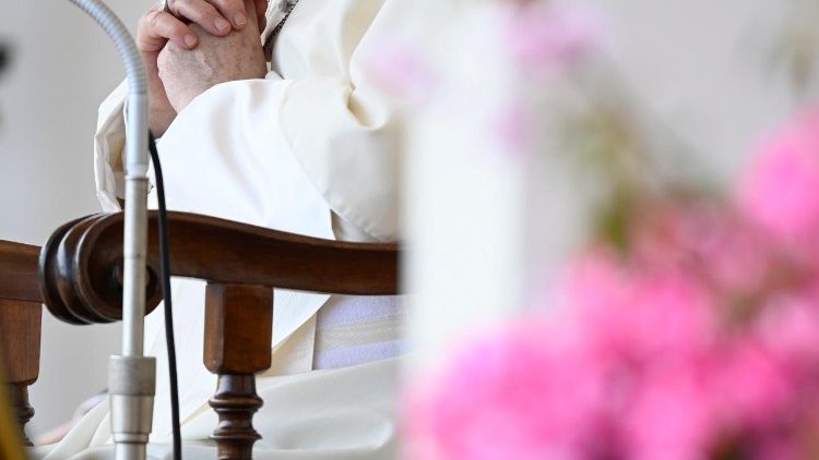 Ferenc pápa táviratban fejezte ki részvétét Barragán bíboros hozzátartozóinak