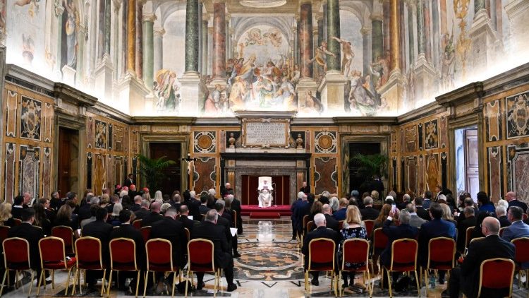 Папа Франциск на встрече с делегатами Papal Foundation (28 апреля 2022 г.)