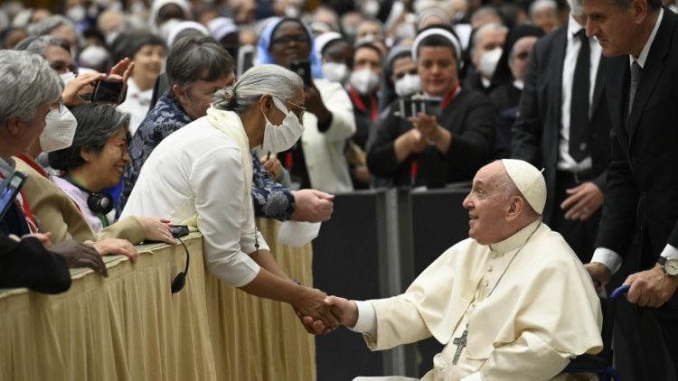 Papa në takimin me eproret e përgjithshme UISG