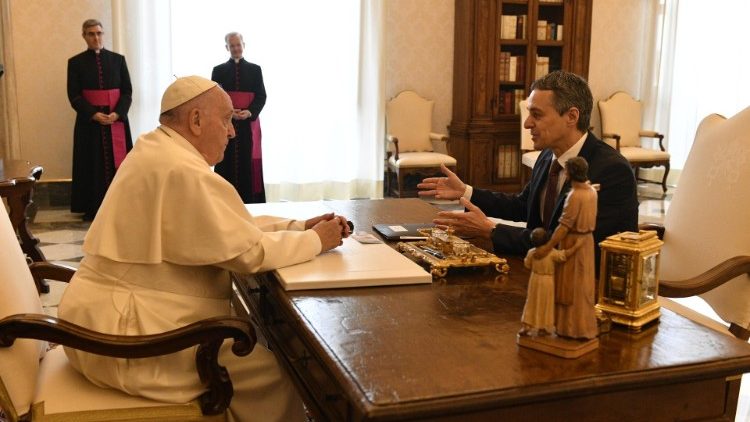 Papa Francisco e o presidente da Confederação Suíça Ignazio Cassis 