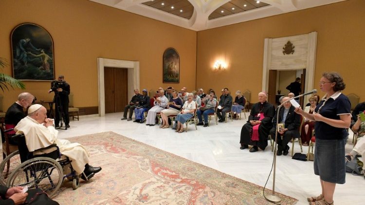 Popiežiaus susitikimas su šv. Karolio de Foucauld dvasinės šeimos asociacijos atstovais