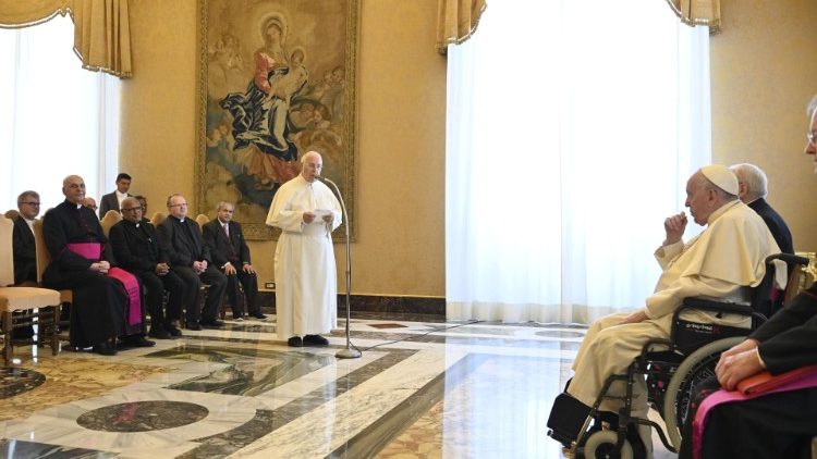 Audience with Members of the Pontifical Committee for Historical Sciences