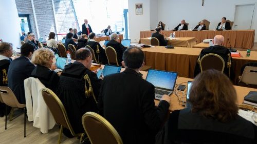 Interrogatorio Tirabassi: la trattativa con Torzi per le azioni con diritto di voto