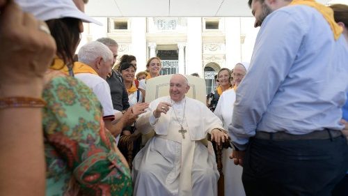 Papst Franziskus hebt Schönheit des Alters hervor