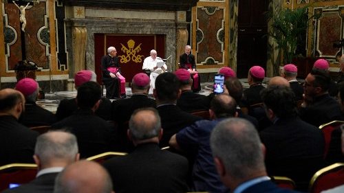 El Papa pide a los sacerdotes sicilianos opciones valientes, servicio pleno y exclusivo