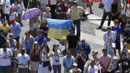 Папа: Нехай час не охолодить нашу підтримку і нашу молитву за українців