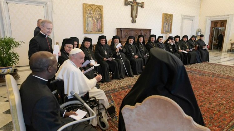 Papa s članovima Sinode Melkitske grkokatoličke Crkve