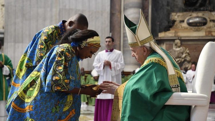 Pope Francis presides at Mass for the Congolese community of Rome earlier this year
