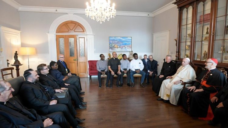 Pope with members of Society of Jesus in Canada