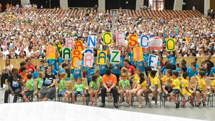 The children of the Vatican summer camp greet Pope Francis