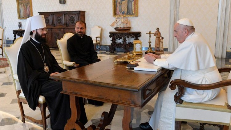 Metropolitan Antonij of Volokolamsk with Pope Francis in the Vatican