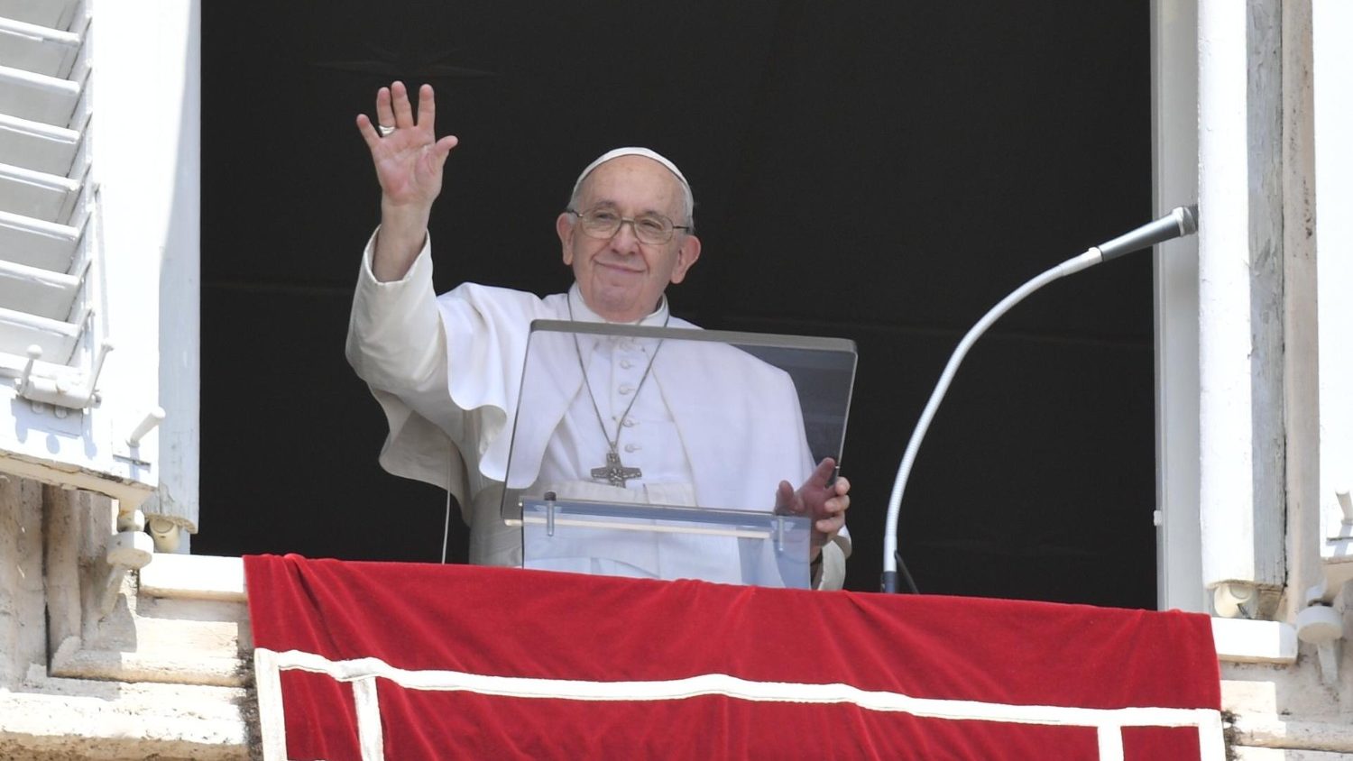 Papst: „heute singt maria die hoffnung und erweckt sie in uns“ - vatican news