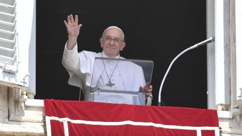 Papst: „Heute singt Maria die Hoffnung und erweckt sie in uns“