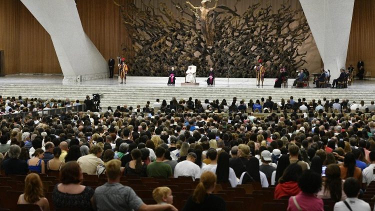 Общая аудиенция в Ватикане 17 августа 2022 г.