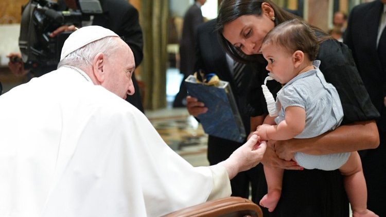 Papież: oby nam nigdy nie zabrakło oliwy wiary