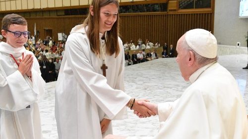 Papst dankt Ministranten: „Ihr seid Vorbilder!“