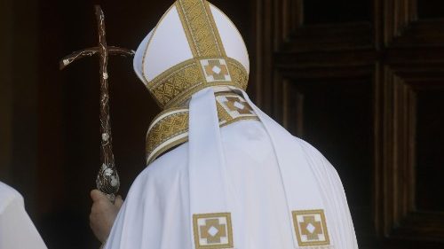 Papa abre a Porta Santa, inicia Jubileu celestino