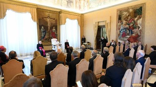 Le Pape demande à Caritas Espagne d’être la main tendue du Christ envers les pauvres