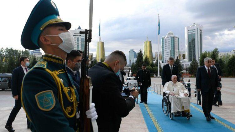 Ziara ya Kitume nchini Kazakhstan