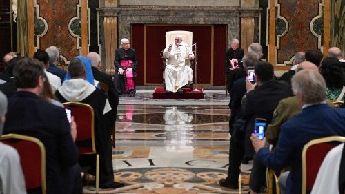  Le Pape invite à ne pas réduire la pensée lumineuse de saint Thomas 