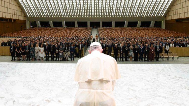 Ni har ett stort ansvar, säger påven till representanter för konsultföretaget Deloitte på audiens den 21 september 2022