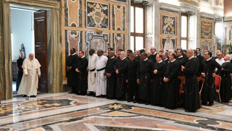 Папа Франциск на встрече с членами Генерального капитула Конгрегации Святейшего Искупителя (Ватикан, 1 октября 2022 г.) 